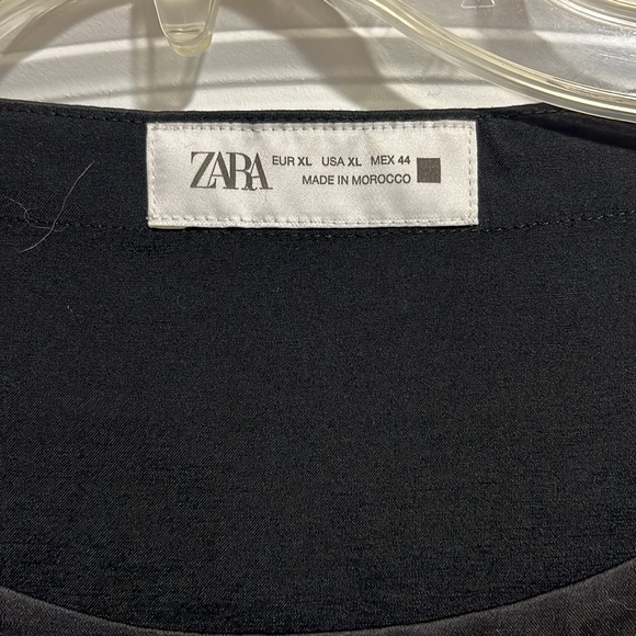 Zara Black T-Shirt - Picture 2 of 9